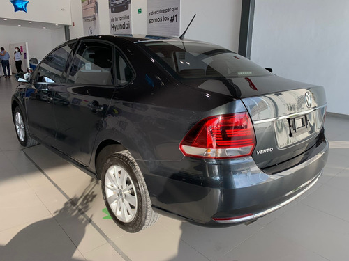 Imagen 8 de 15 de Volkswagen Vento 2020 1.6 Comfortline Mt