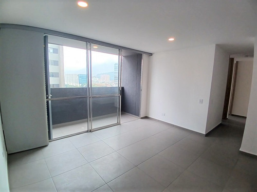 Apartamento En Arriendo Ubicado En Medellin Sector Guayabal  (22081).