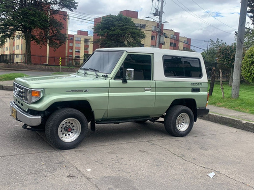 Toyota Land Cruiser 4.5 Fzj75 Macho