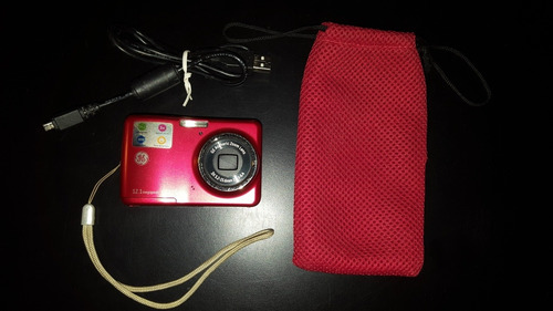 Camera Digital LG 12.1 Megapixle Vermelha
