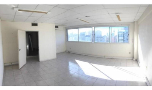 Edificio De Oficinas Con Planta Libre En Excelente Ubicación