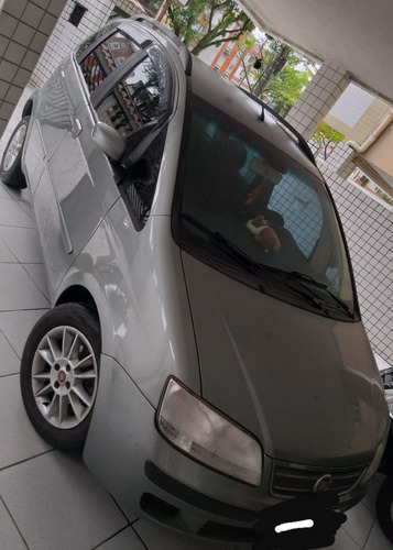 Imagem 4 de 12 de Fiat Idea 2010 1.8 Elx Flex 5p