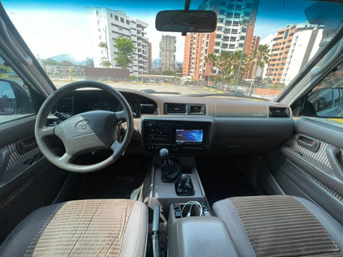 Imagen 6 de 8 de Toyota Autana