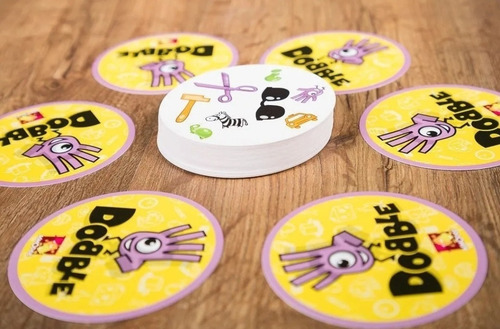 Juego De Cartas Dobble Spot It! Clasico 6 Piezas