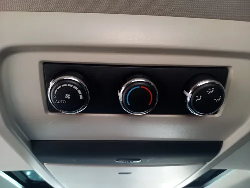 Dodge Journey 2.4 Sxt Fl Aut 7 PASAJEROS