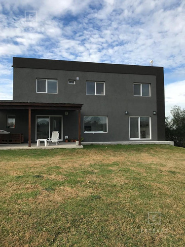 Oportunidad: Muy Linda Casa En Venta, Laguna Barrio Cerrado El Canton