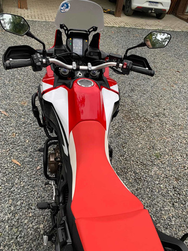 Imagem 7 de 15 de Honda África Twin