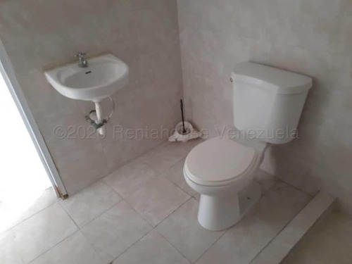 Imagen 26 de 30 de * Galpon En Venta En Cabudare (el Placer) Ref. 22-16520 @lcda. Elim Ojeda