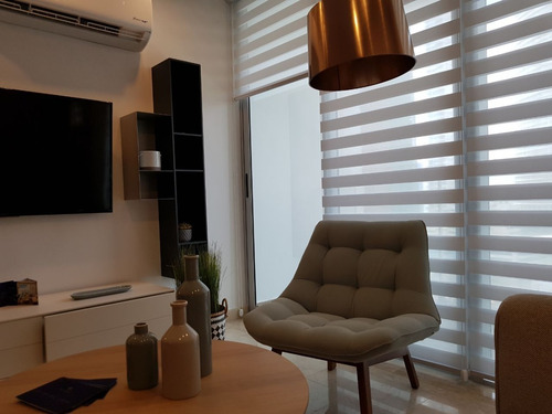 Imagen 13 de 20 de Espectacular Apartamento En Bella Vista A Metros De Pque Urraca Djn22-3422