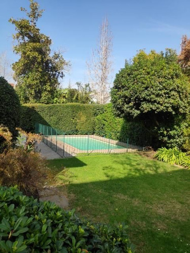 Casa En Venta En Las Condes