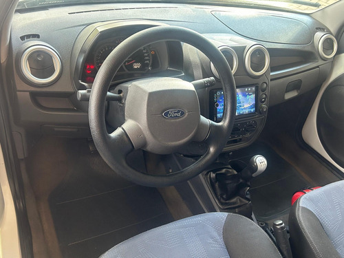 Ford Ka 1.0 8V/1.0 8V ST Flex 3p