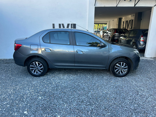 Renault Logan 1.6 16v Intense