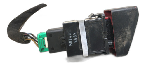 Boton Interruptor Hazard Kia Cerato 2002-2005