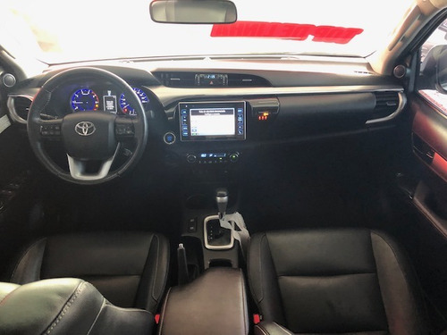 Toyota Hilux 2.8 Tdi Srx Cab. Dupla 4x4 Aut. 4p 2016