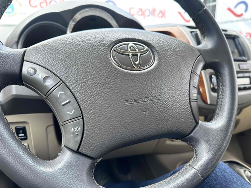 Toyota Hilux SW4 4.0 SRV 4X4 V6 24V GASOLINA 4P AUTOMÁTICO