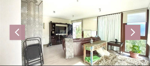 Casa En Venta De 5 Dorm. En Olmué