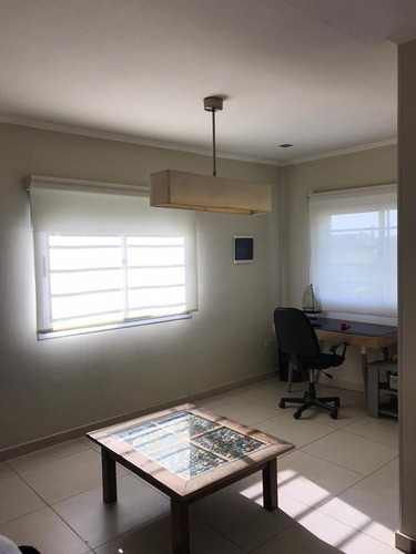 Hermosa Casa Minimalista En San Vicente