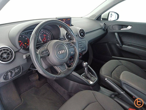 Imagem 7 de 14 de Audi A1 1.4 Tfsi Attraction 16v 122cv Gasolina 2p