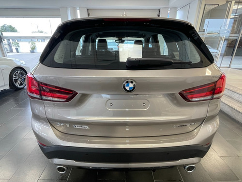 Imagen 9 de 16 de Bmw X1 2.0 Sdrive 20i Sportline 192cv