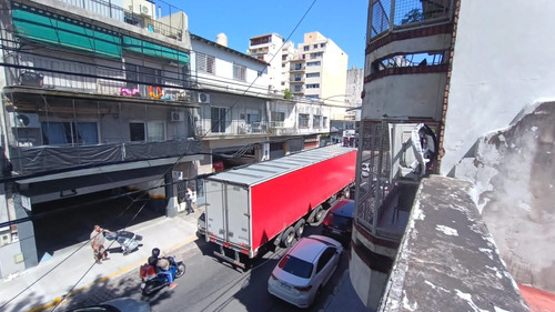 Flores Zona Mayorista Propiedad En Venta A Mts. Av. Nazca