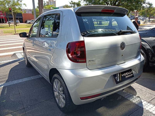 Imagem 4 de 15 de Volkswagen Fox 1.6 Prime Gii 2013