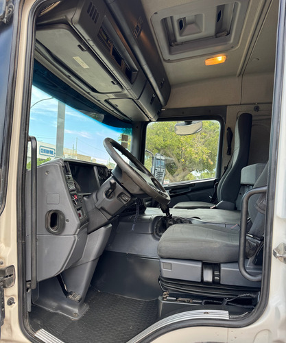Scania 310