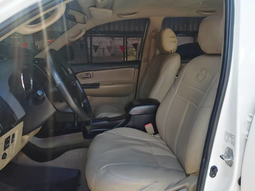 Toyota Fortuner 2010 4x4