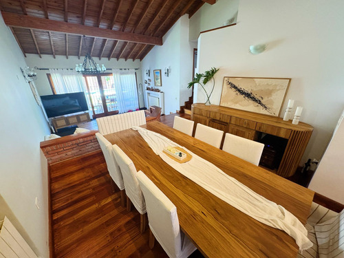 Casa En Venta En Victoria
