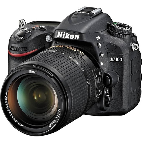 Cámara Nikon D7100 Con Lente 18-105 Lens