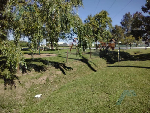 Casa En Venta En Altos De Campo Grande