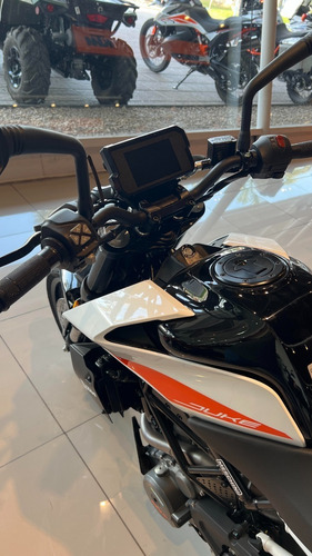Imagen 2 de 18 de Ktm Duke 390