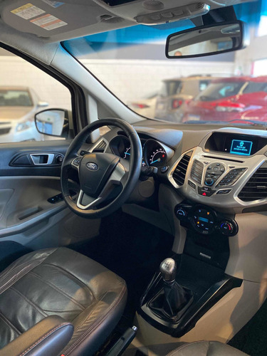 Imagen 7 de 11 de Ford Ecosport 2014 2.0 Titanium 143cv 4x2 Con Gnc De 5ta