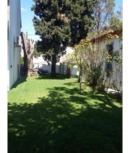 Imagen 2 de 9 de Chalet 5 Amb Jardin - Piscina- Cochera Varios Autos