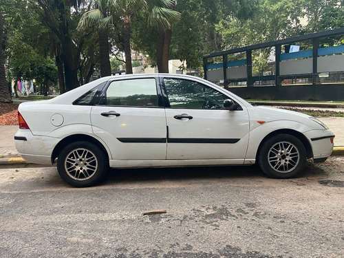 Ford Focus Ghia