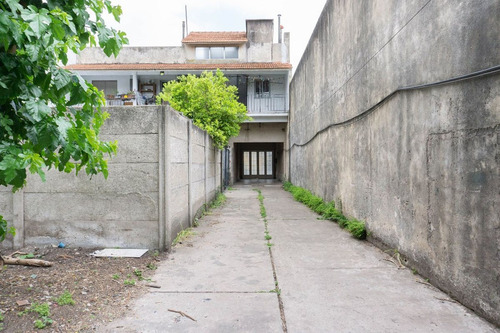 Venta De Galpón En Villa Dominico, Avellaneda