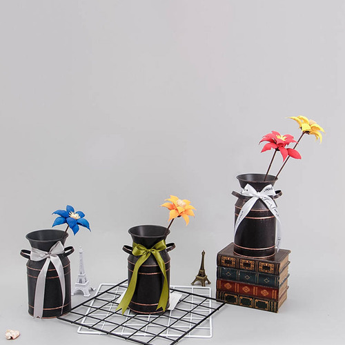 Cubo De Hierro Con Forma De Flor Y Hojalata,