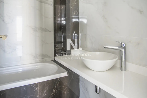 Departamento En Venta A Estrenar En Excelente Ubicación.