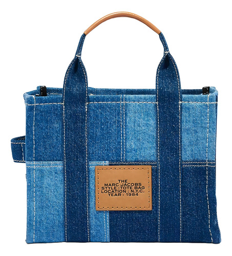 Bolsa Marc Jacobs Denim Tote Mini H016m06fa21 Acabado De Los Herrajes Níquel Color Azul Correa De Hombro Azul Diseño De La Tela Patchwork