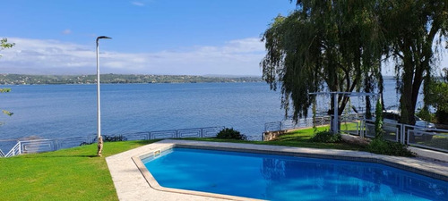 Espectacular Casa Con Salida Al Lago.