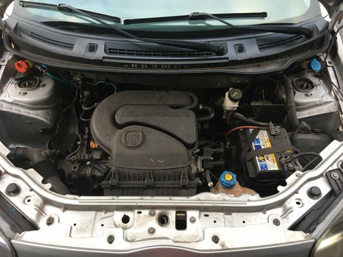 Fiat Uno 2016 1.0 Vivace Flex 3p