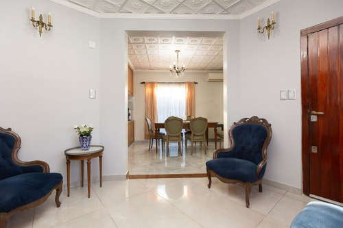 Venta Casa 3 Amb Pileta Moreno Centro Apto Credito