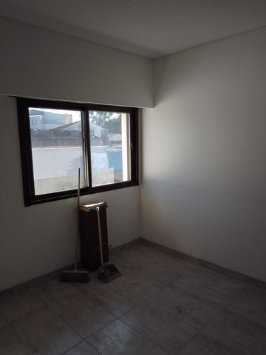 Imagen 19 de 21 de En 527 9 Y 10, En Venta Duplex De Tres Dormitorios, Patio Y Cochera