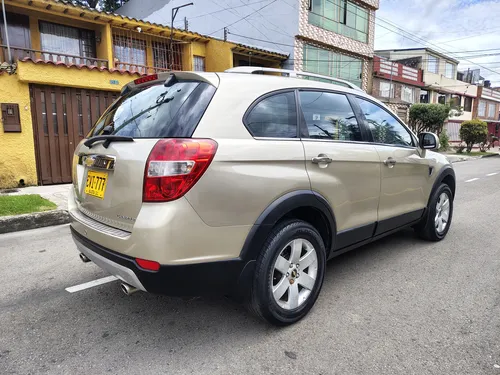Chevrolet Captiva 3.2 C 100