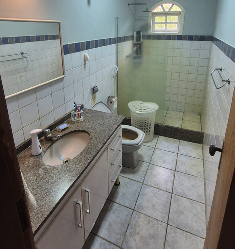 Casa 3 Quartos, Com Piscina Em Maricá E Ampla Área De Lazer. Garagem Coberta.