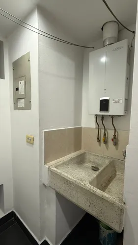 Arriendo Lindo Apartaestudio. Centro Internacional.