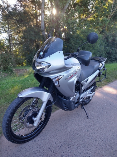 Honda Transalp 650 2006 Permuto