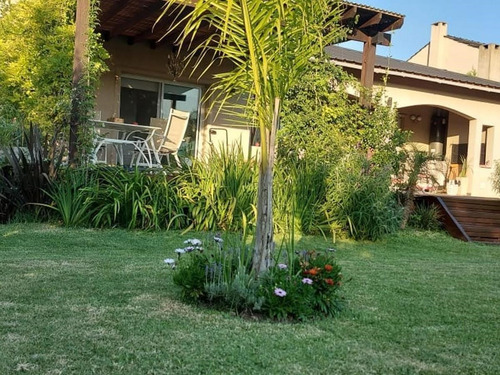 Casa Chalet En Venta En Alamo Alto, Escobar, G.b.a. Zona Norte