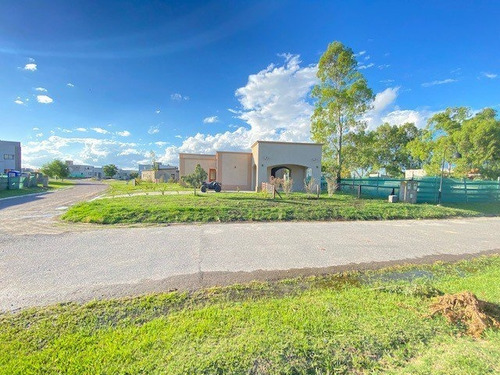Imagen 12 de 14 de Casa En Venta En Barrio Horizontes Al Sur