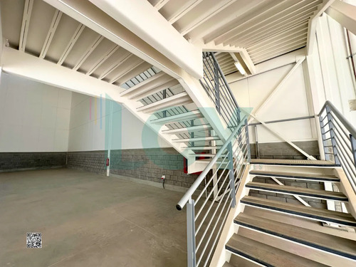 Arriendo Bodega Industrial Aeropuerto Arturo Merino Benitez