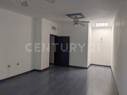 Imagen 11 de 16 de Venta De Casa Al Norte Cerca De Uach!!! Residencial Universidad!!!